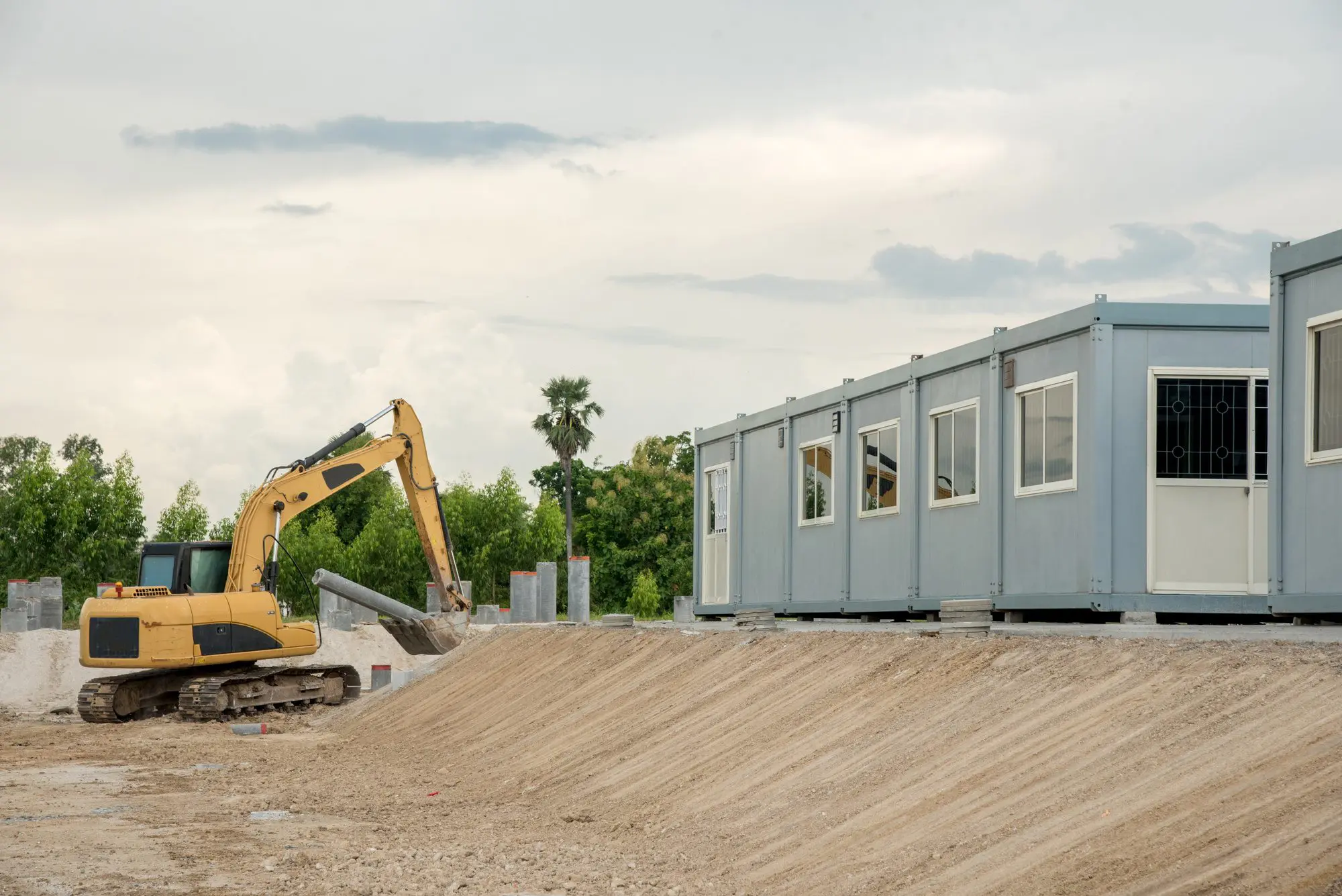 How Construction Trailers Optimize Job Site Efficiency?